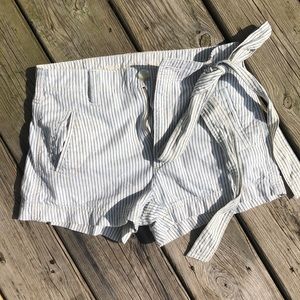 American Eagle Stripped Shorts